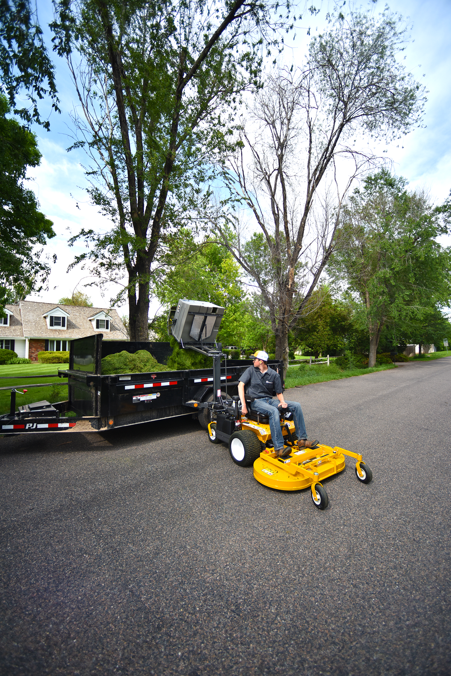 WALKER MOWER Model D, 21HP Diesel with High Dump