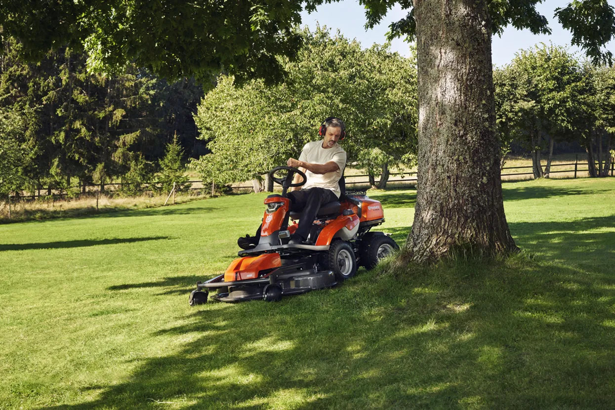 Husqvarna R316TX Ride-On Front Mowers