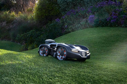 Husqvarna Automower 435 iQ AWD — PRE-ORDER