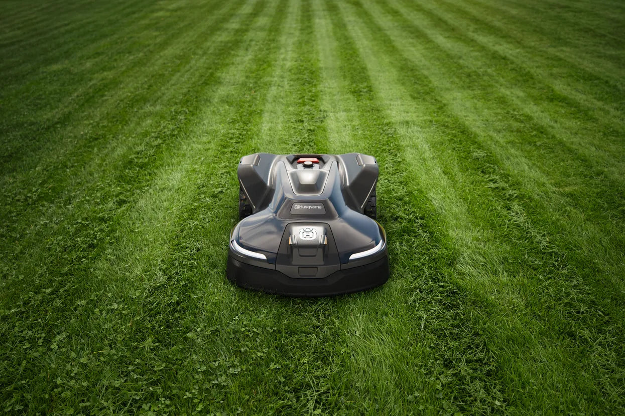 Husqvarna Automower® 440iQ - NEW!